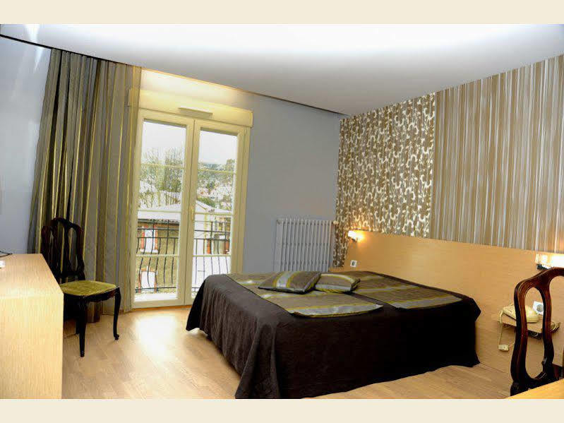 קוויאן Hotel La Chaumiere מראה חיצוני תמונה